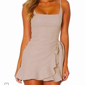 New without tags Women’s ruffle dress size medium